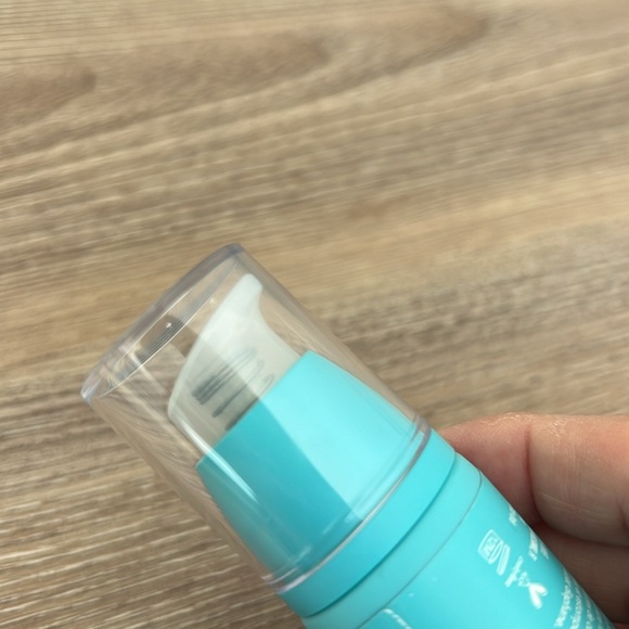 NWOB - Tula Filter Primer - First Light - Picture 3 of 3